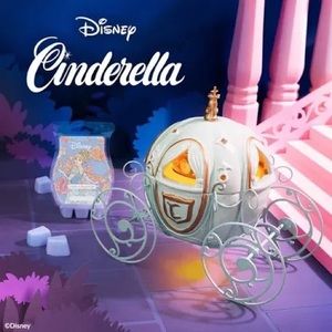 Cinderella carriage Scentsy warmer